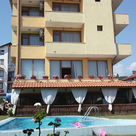 Sharkov Family Hotel Ogneanovo Exterior foto